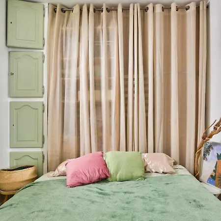 Apartment Bright For 4 People - 18 Paris